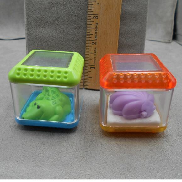 Fisher Price Peek A Block 2004 Ocean/Zoo Animal Lot of 2: Alligator & Clam - Picture 6 of 10